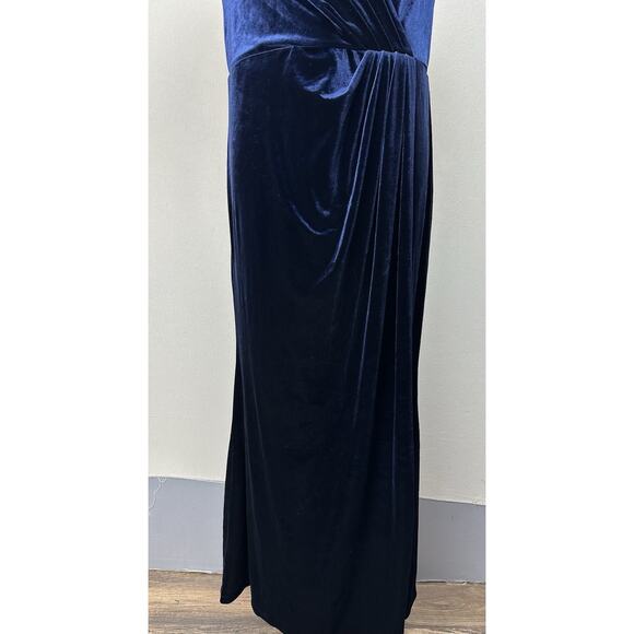 REVELRY Velvet Bridesmaid Dress in Deep Blue Women's Size 16 Faux Wrap. - Picture 2 of 16